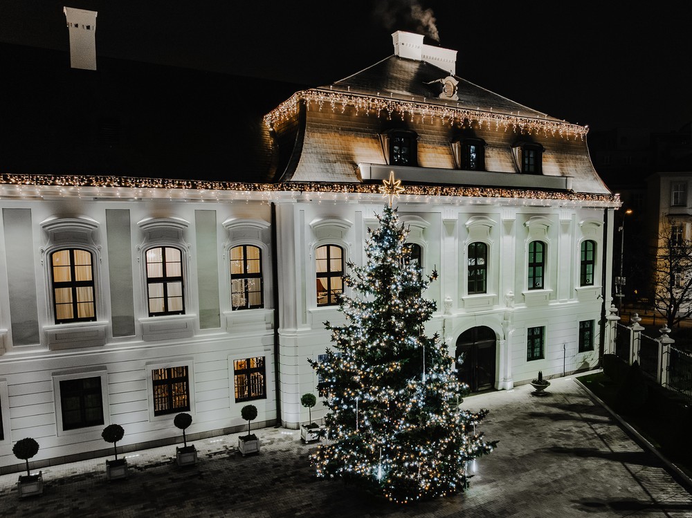 6941949988dcf959284141