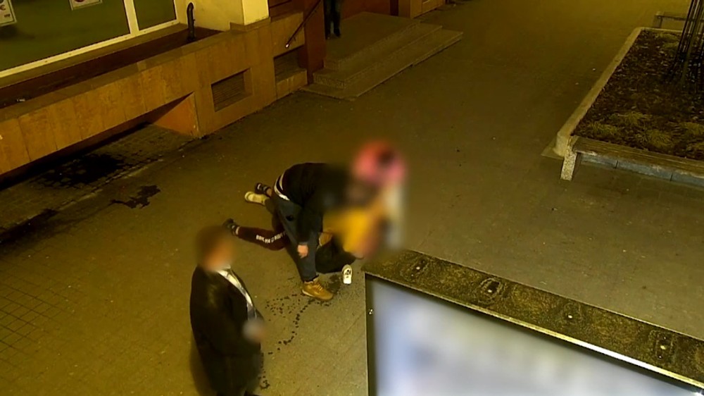 Bitka v Čadci - bitkárov omočil okoloidúci