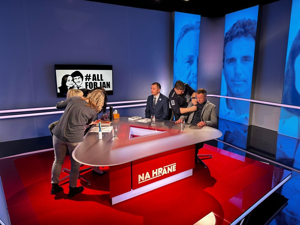 332405131_526899686140412_1160896094959439156_n