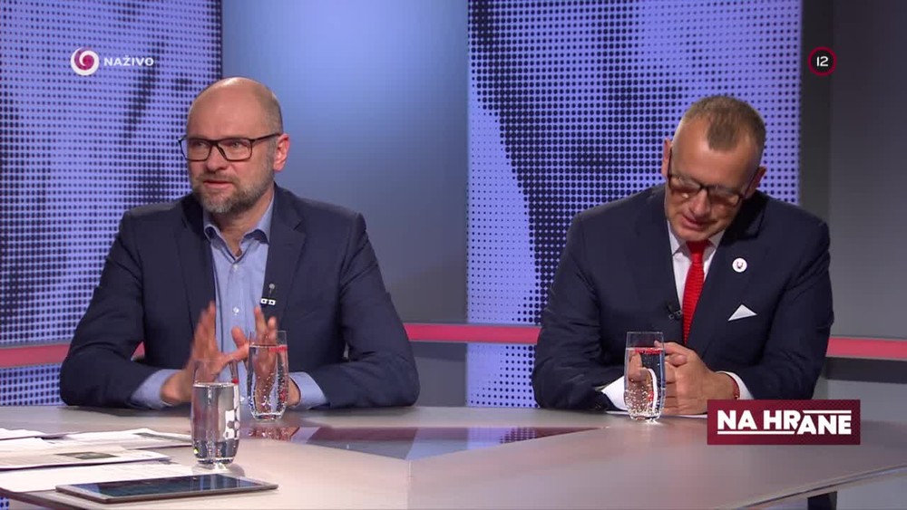 [multi] Na hrane 935