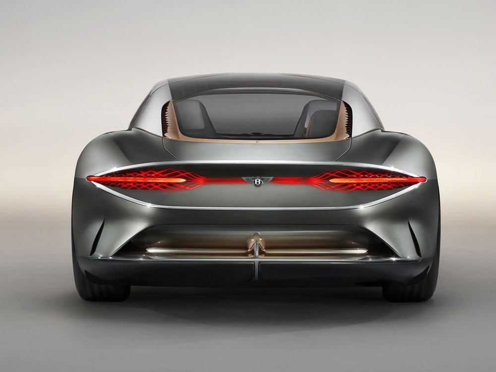 Bentley EXP 100 GT