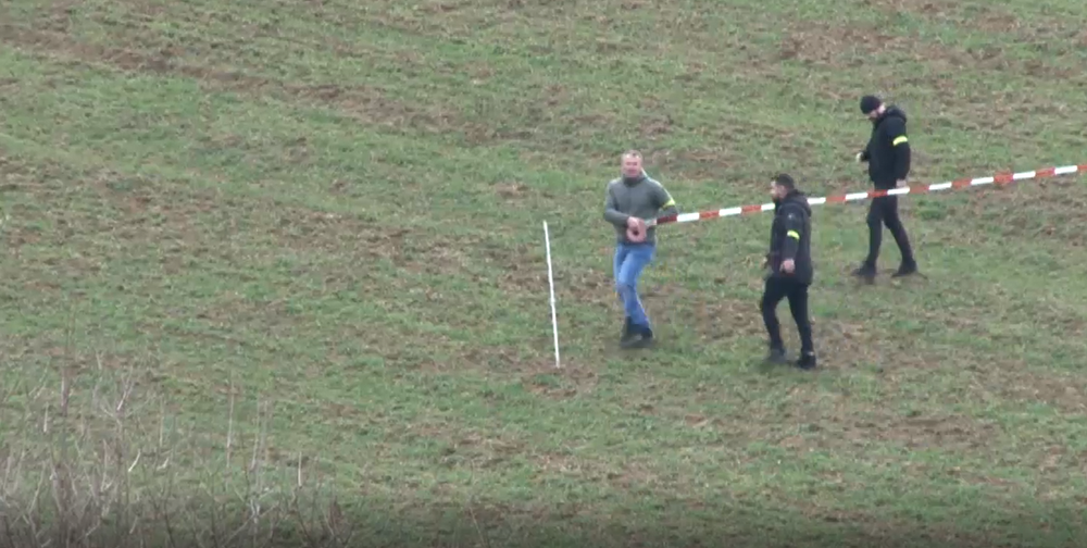 Za obcou Trenčianske Stankovce havarovalo štvormiestne lietadlo