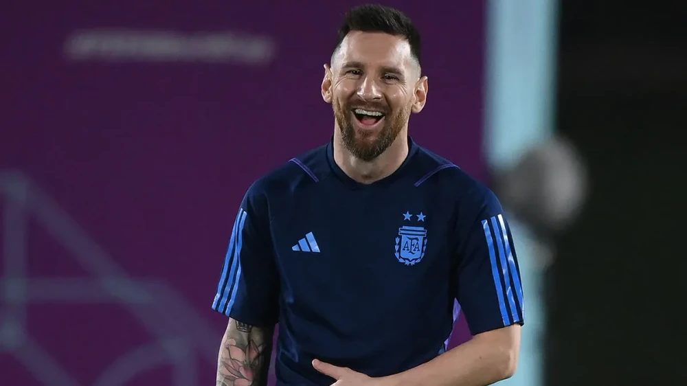 Messi laughing