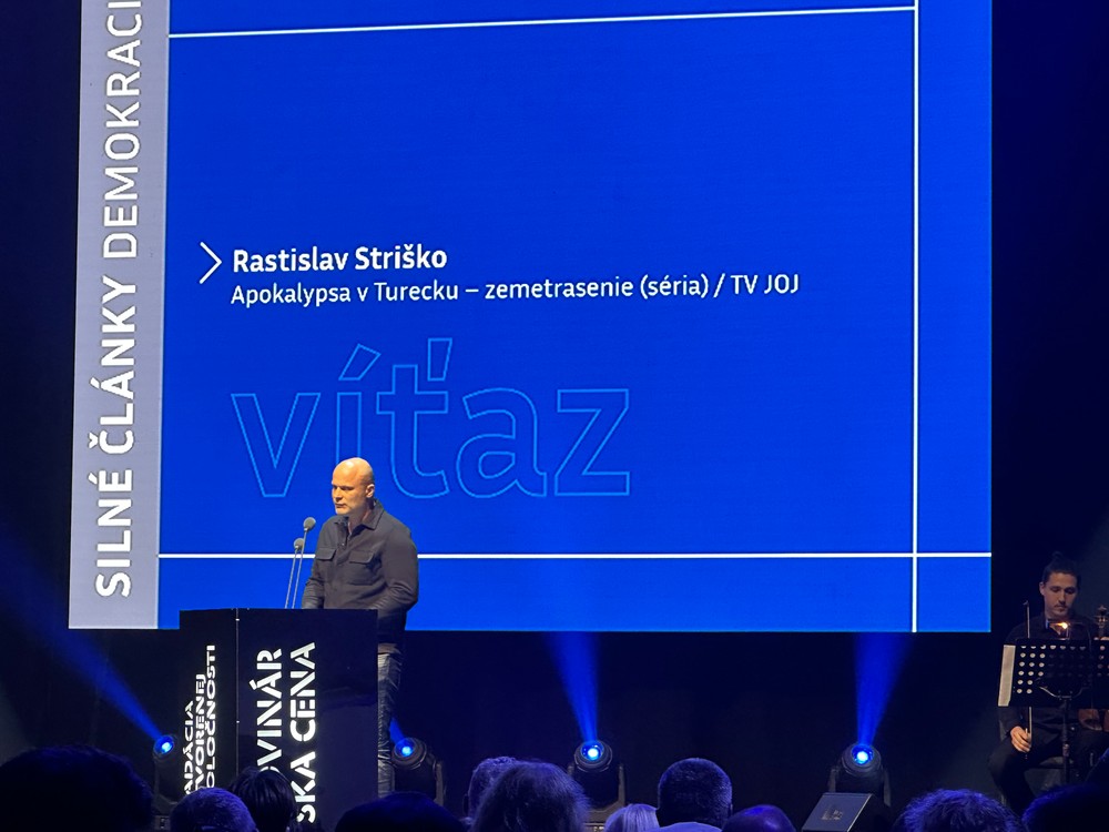 Striško vyhral novinársku cenu (3)