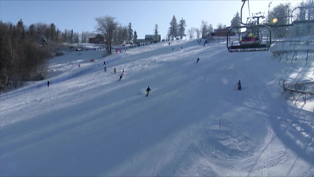 [multi] Uraz na svahu 3349