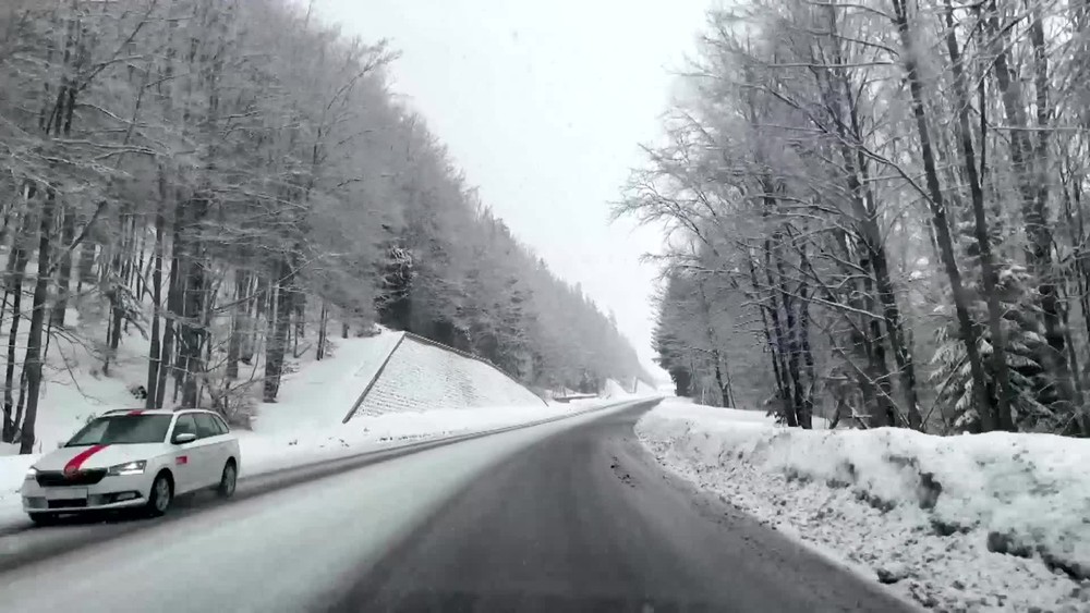 [multi] VSTUP Nehody na snehu. 16