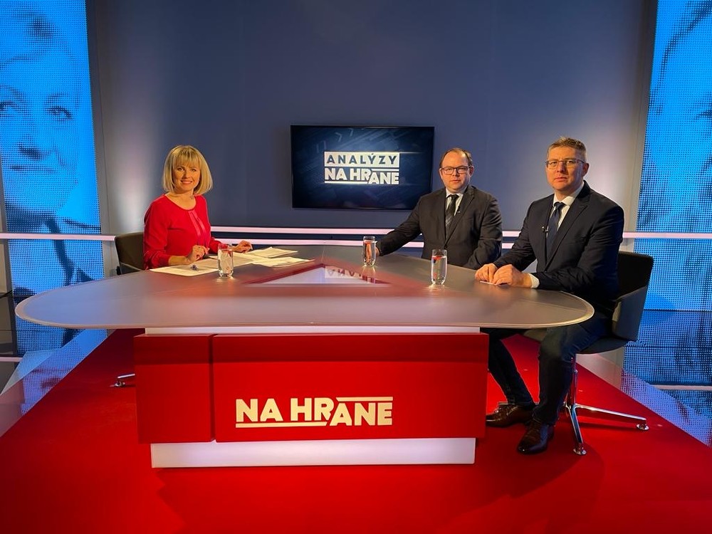 1ce0e5bf-c71e-4602-8321-cc6f34b39dfb