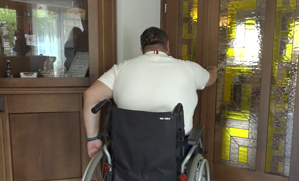 Screenshot 2024-04-17 190022