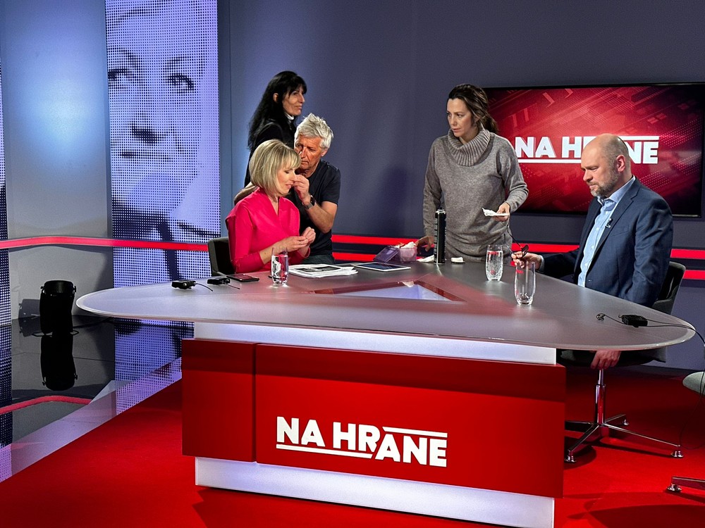 133c3a85-6f06-4d4f-885b-0c98edb2ae31