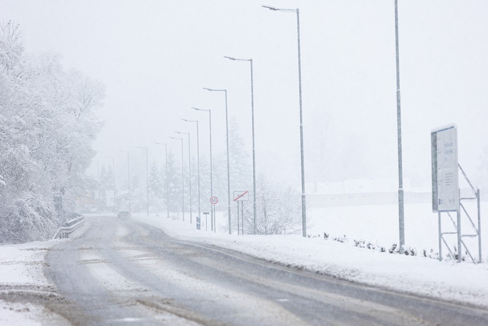 Snehová kalamita v okresoch Poprad a Žilina.