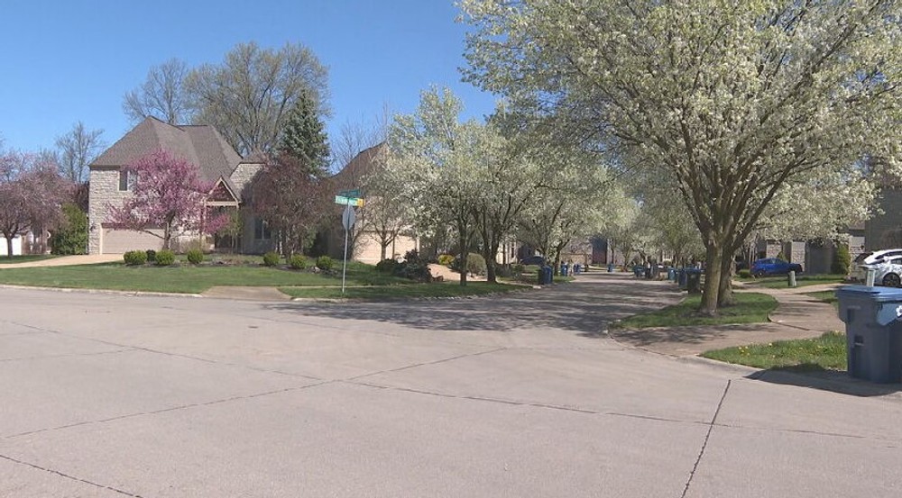 dievca vypadlo z auta (2)