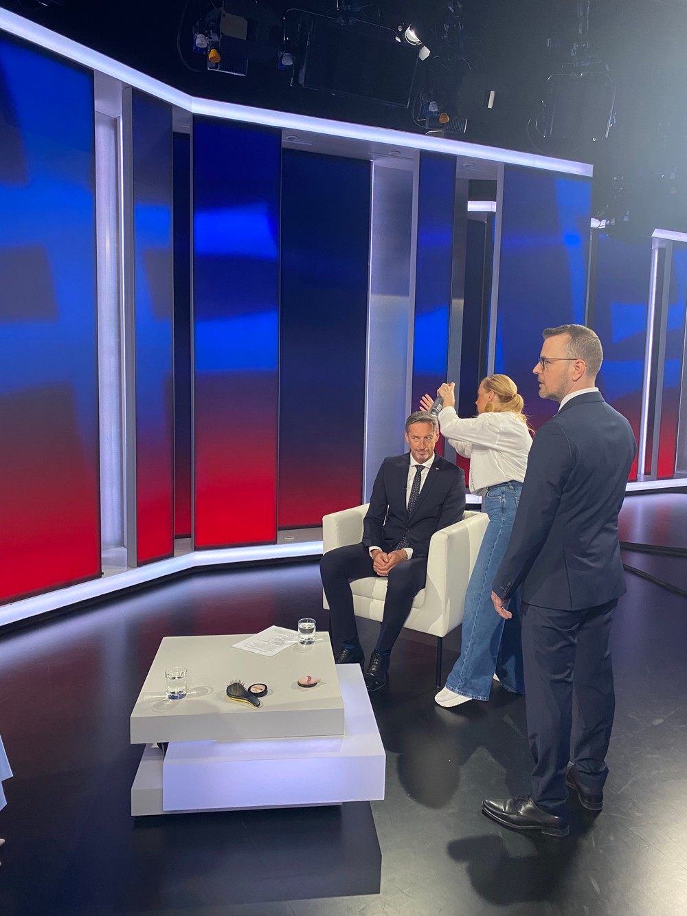 Politika 24 s Milanom Majerským