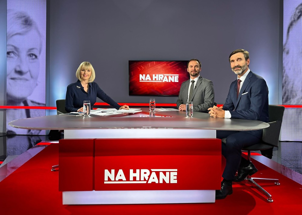 361b3510-c4de-4244-b098-7f7180b14404