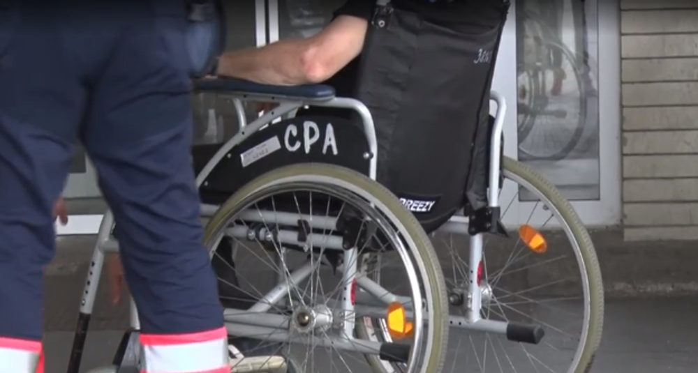 Policajti dostali za mreže dílera kurióznym spôsobom. Mladíka prezradila panika