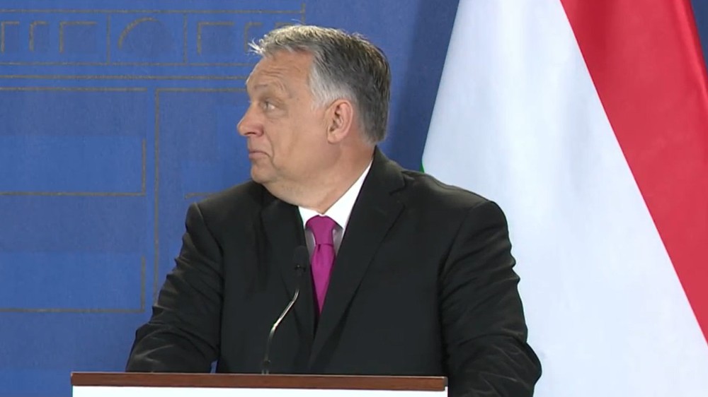 Objavili sa vážne pochybnosti, či Orbánove úmysly sú v súlade s právom Európskej únie.