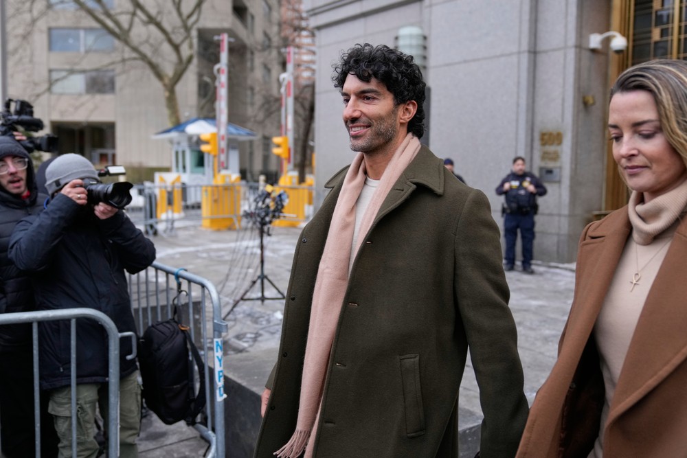 Blake_Lively_Justin_Baldoni_12079