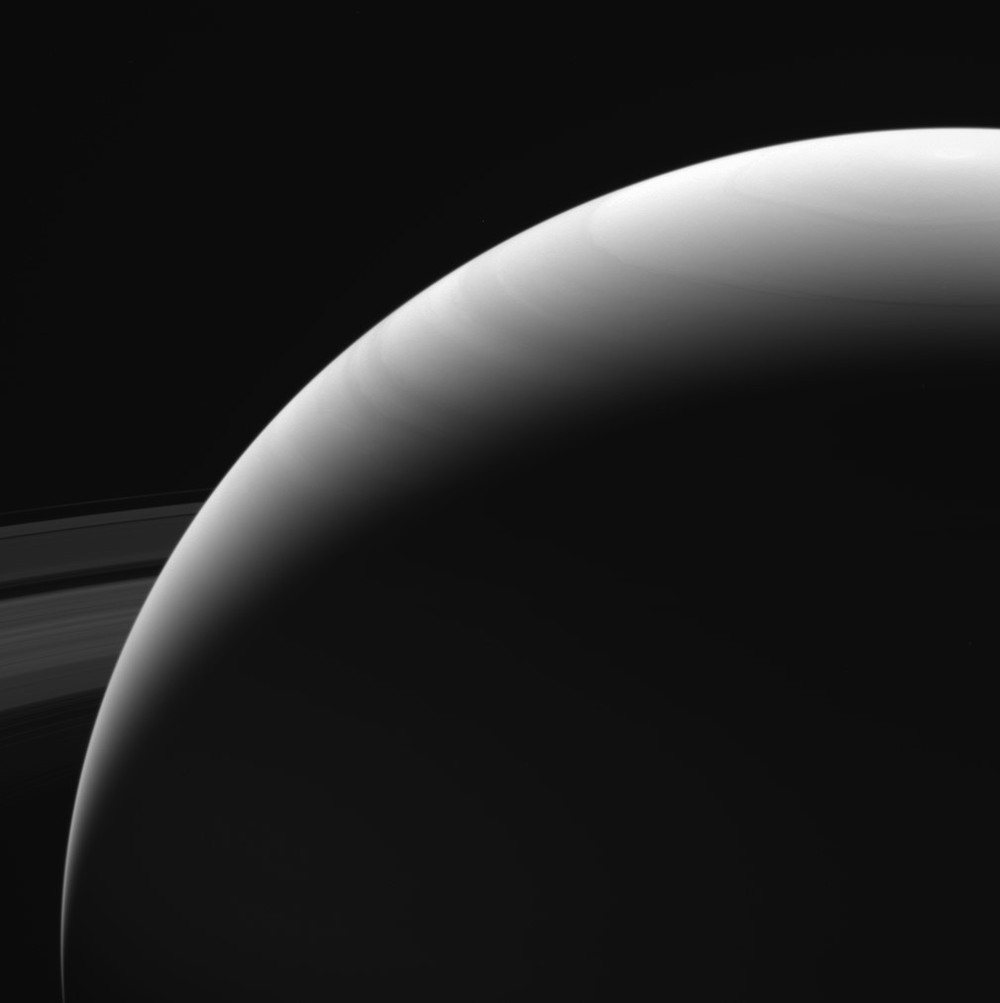 Saturn a kruh