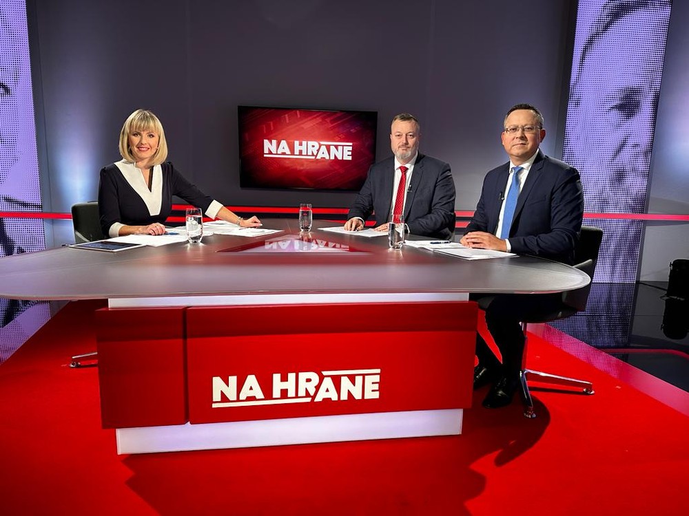 aedc5a56-ced2-470f-a8f0-4c662fe656da