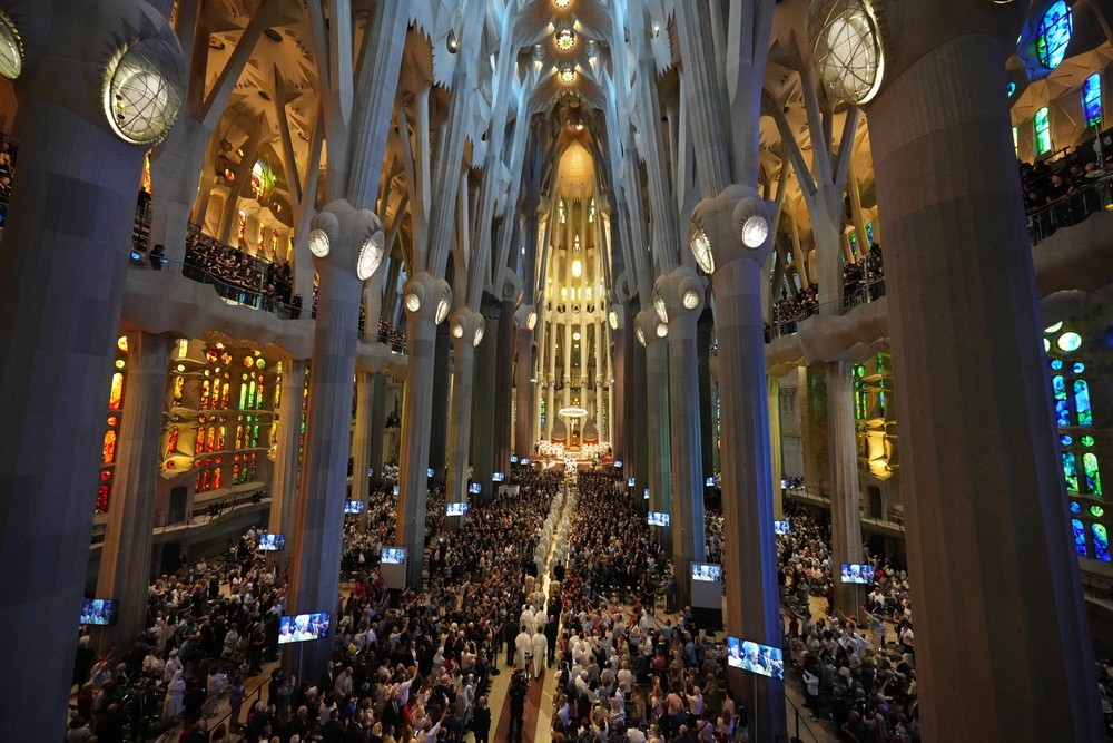 Pápež Lev XIV. odslúžil omšu v Sagrada Família