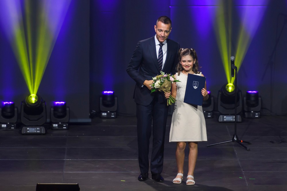 Drucker slávnostne odovzdal ceny sv Gorazda učiteľom a zamestnancom škôl (4)