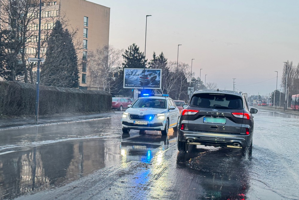 20250217_cesta_zaplavena_003109091