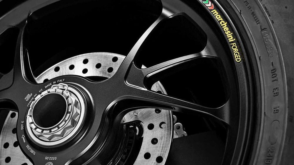 Ducati Panigale V4 Streetfighter (24)