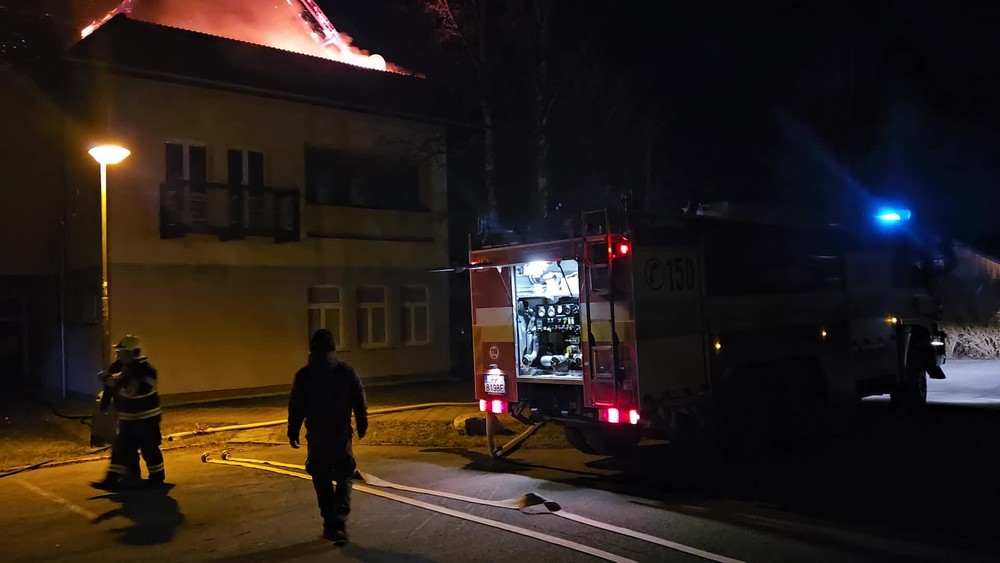 [multi] požiar tatranská lomnica 4001