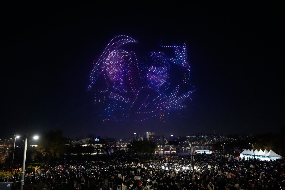 APTOPIX_South_Korea_Drone_Light_Show_26082