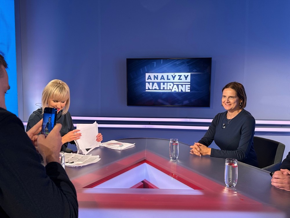 Analýzy Na hrane (Mária Kolíková a Roman Mikulec)