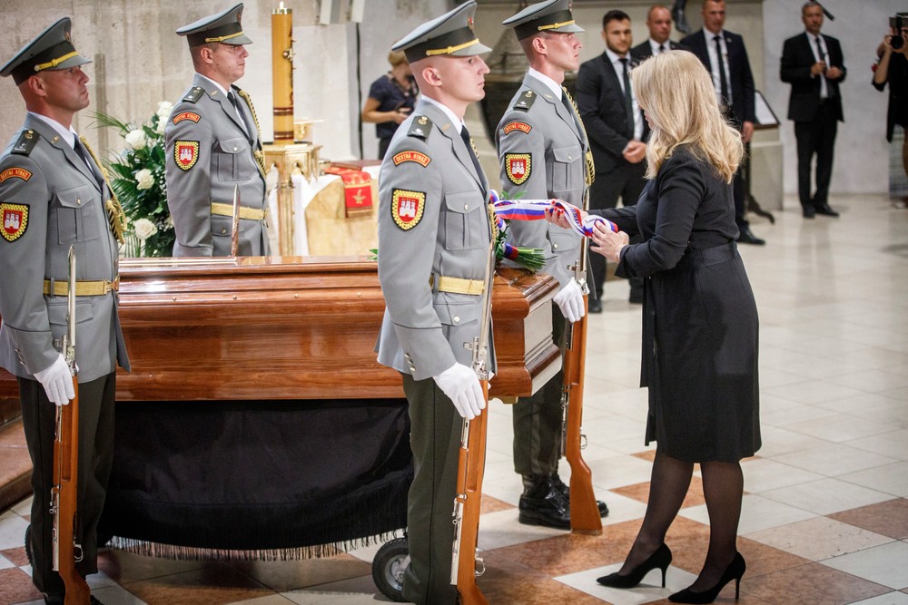 Rozlúčka s kardinálom Jozefom Tomkom v Dóme sv. Martina