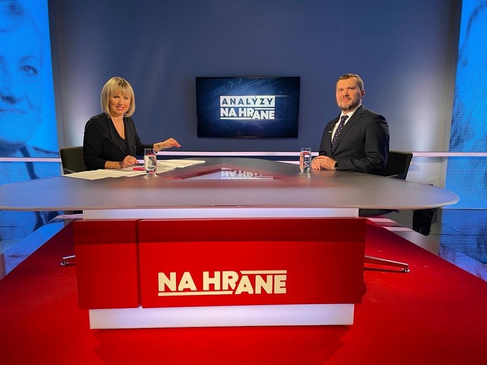 8fc87d21-5399-48fc-8f33-b6d959d48428