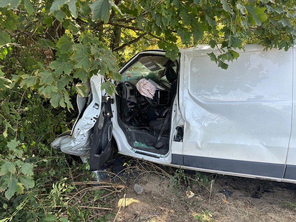 Nehoda kamiónu a dodávky