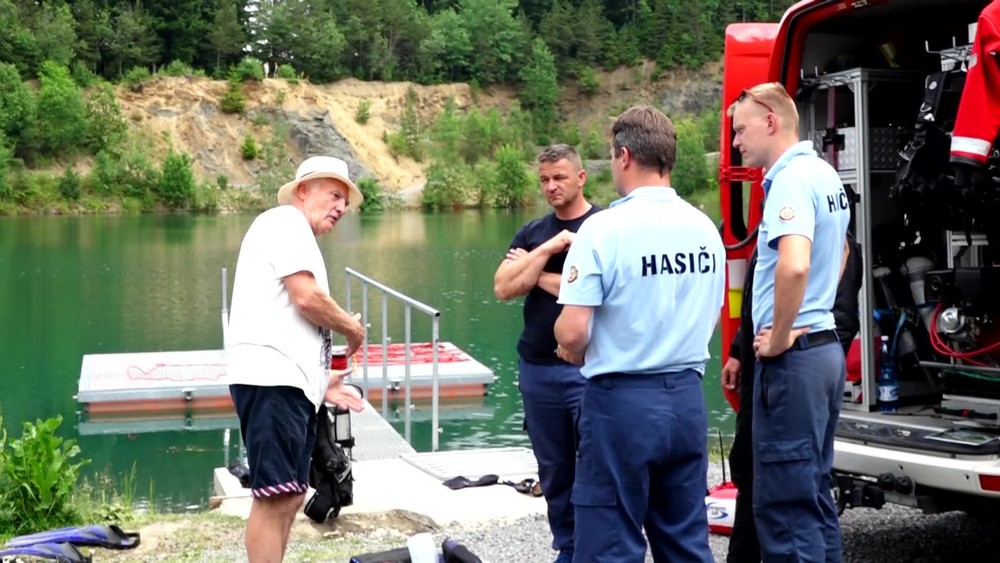 [multi] Utopený tínedžer 6966