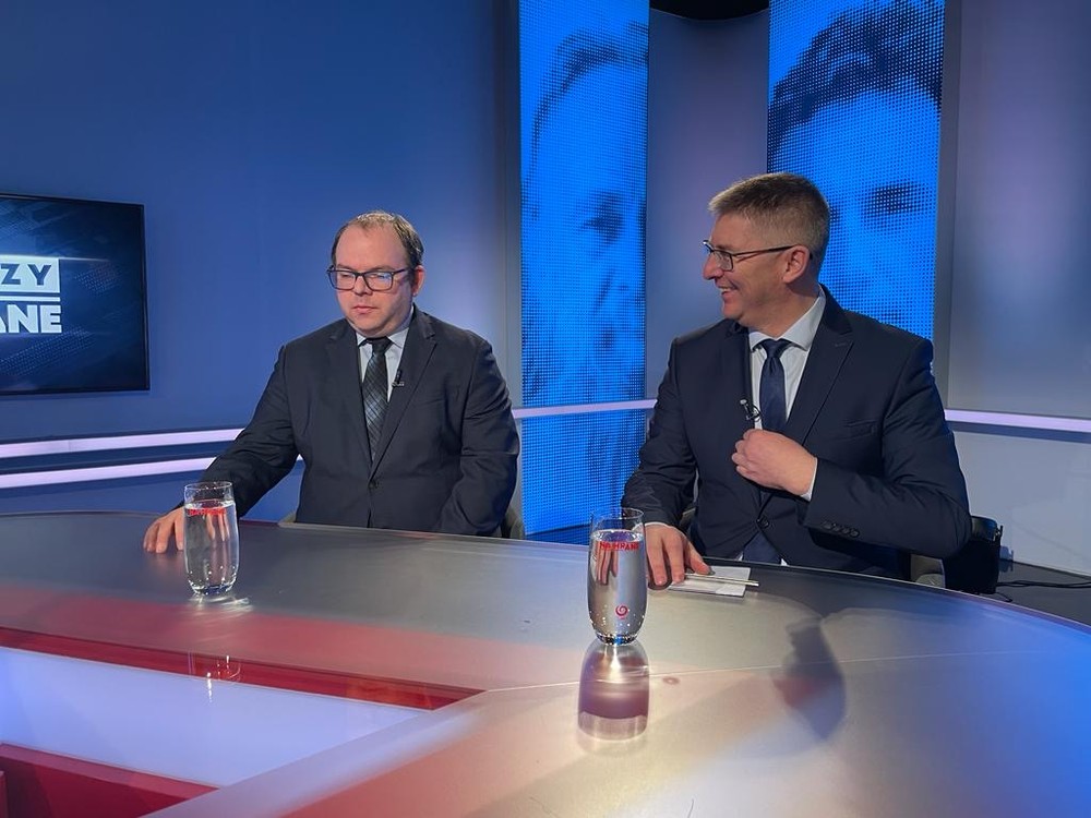 33f2e9e8-ab4c-443d-88c8-242fc0280614