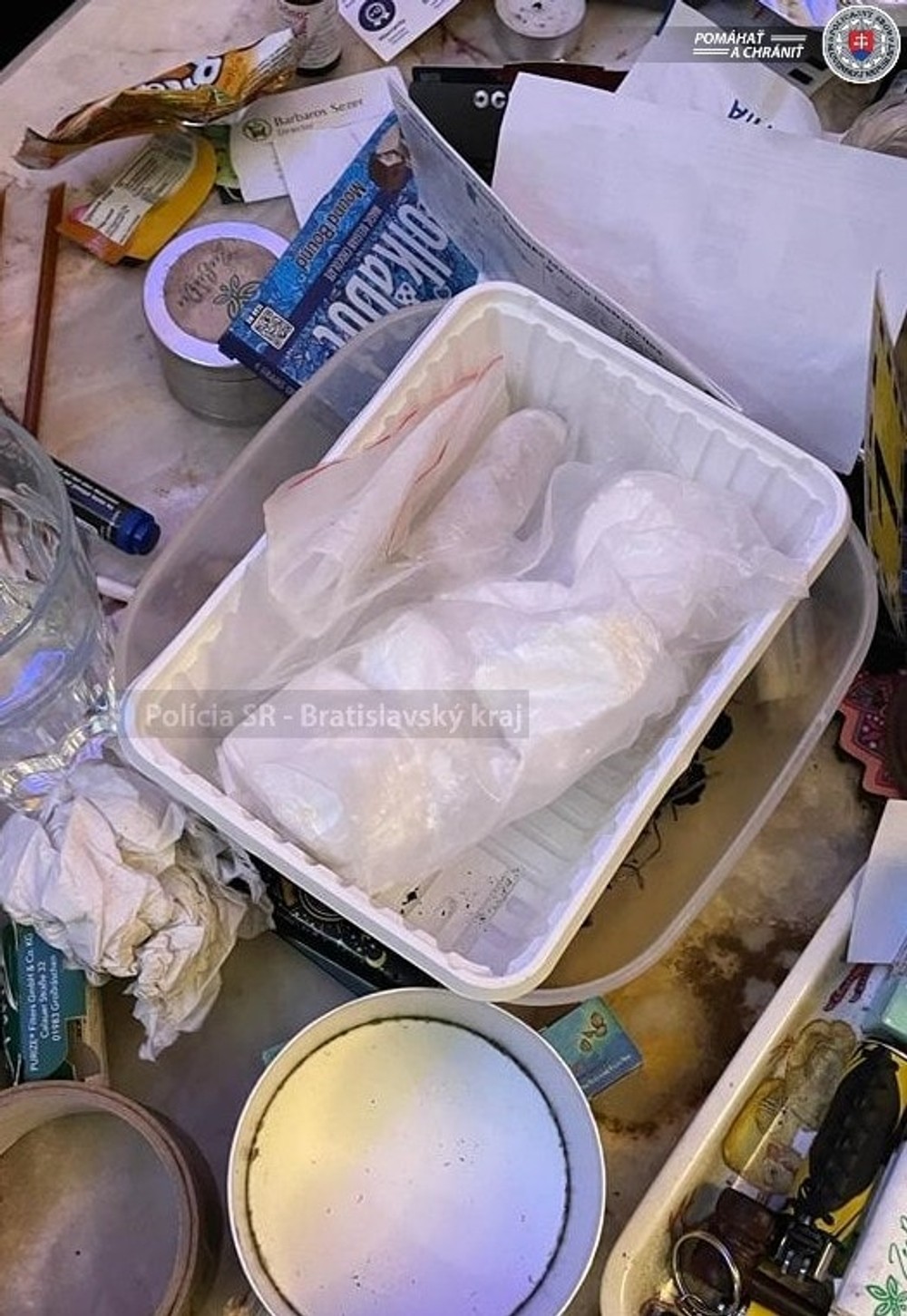 Veľké množstvo drog si domov nechával posielať poštou7