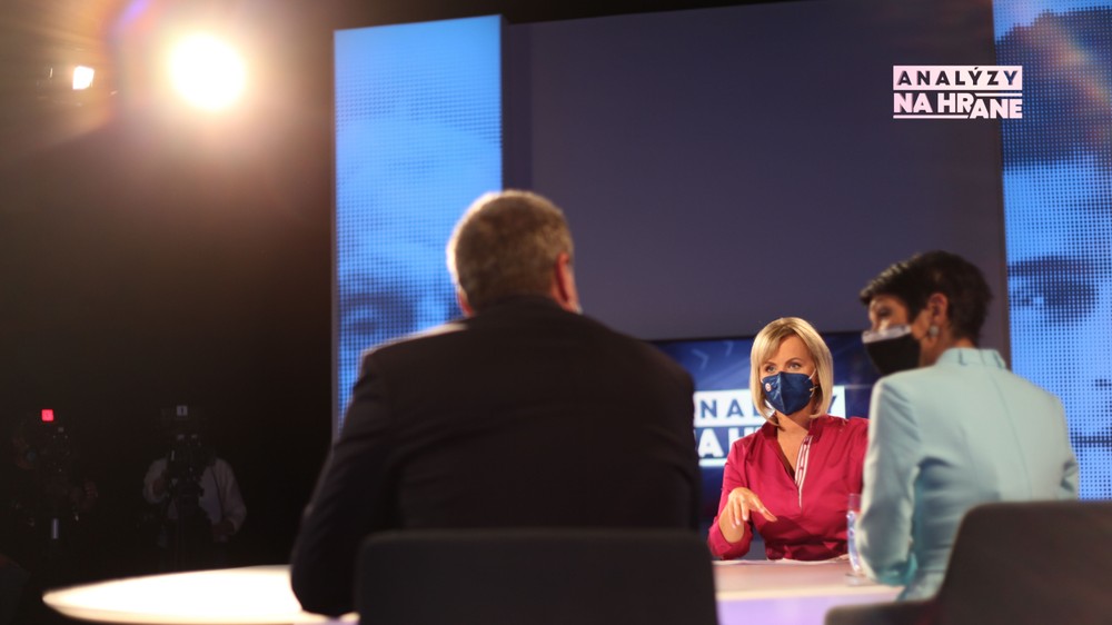 Analýzy Na Hrane s Andrejom Dankom a Irenou Bihariovou