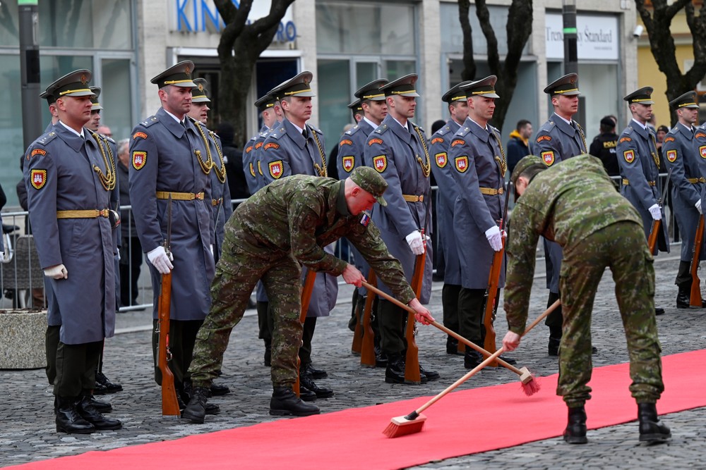 Spoločné rokovanie SR a ČR vlády v Trenčíne (9)