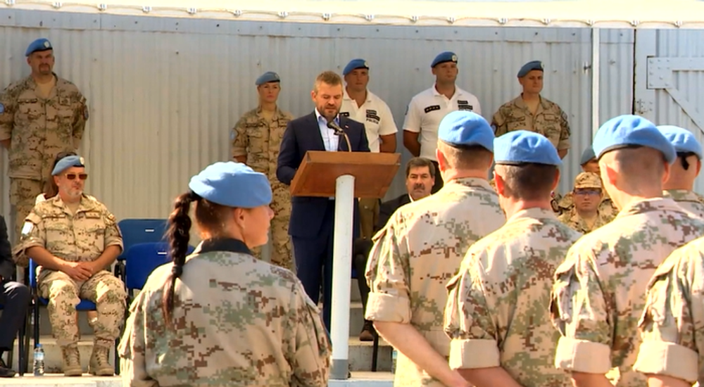 Premiér Pellegrini navštívil demilitarizovanú zónu na Cypre. Situácia je podľa neho vážna