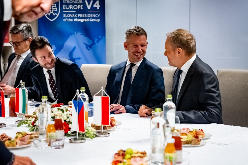 Stretnutie lídrov V4 pred samitom v Bruseli