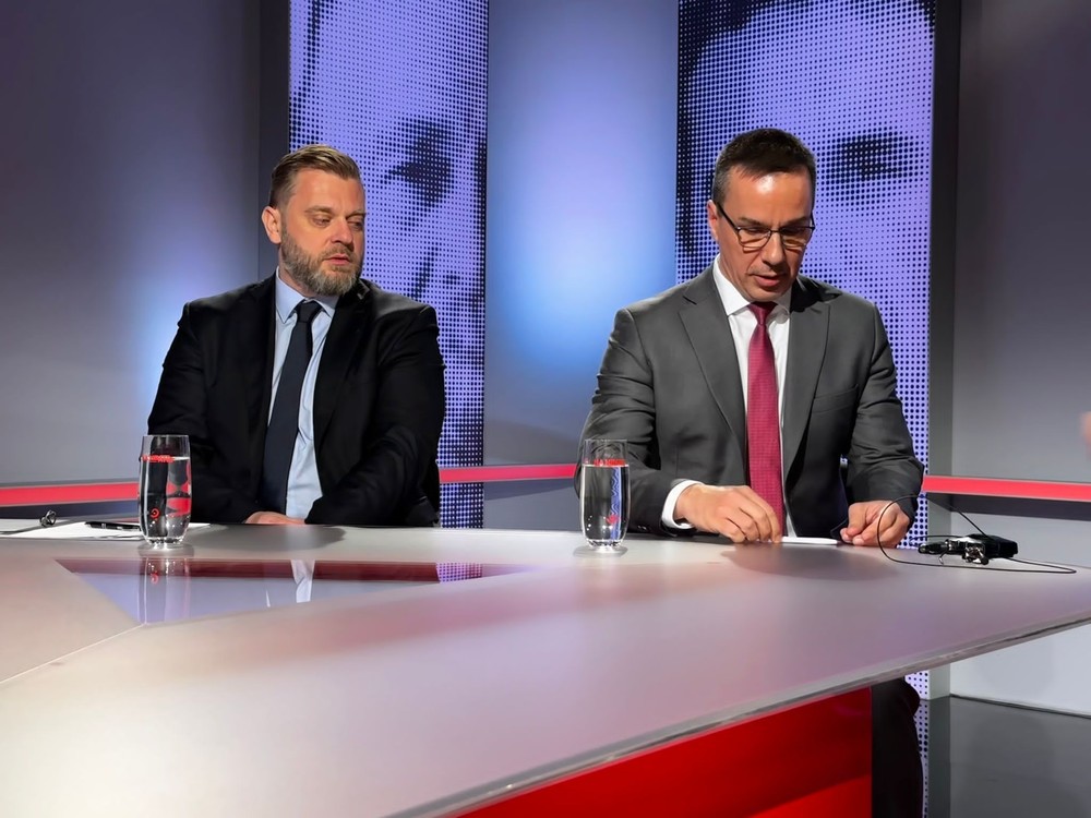 b153998b-b61c-41c9-9b31-2a9d2b870e13