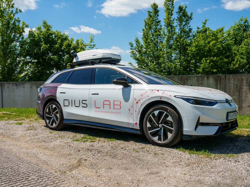 Vozidlo VW ID.7 zakúpené špeciálne pre vývoj autonómnych algoritmov.