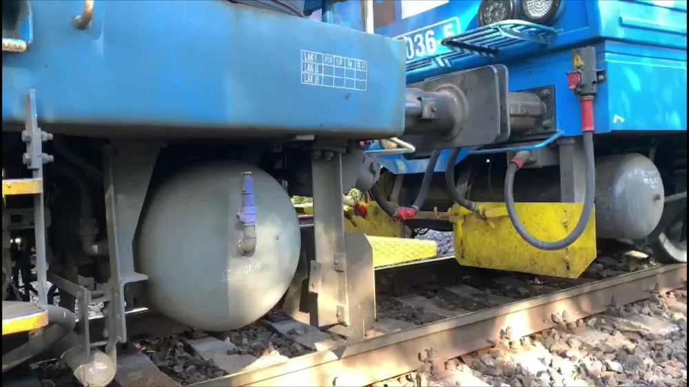 [multi] vlak auto 1259