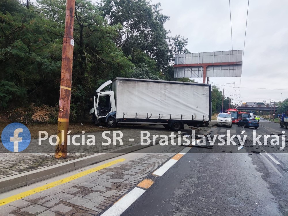 300500497_1494371674318691_890444362394205180_n