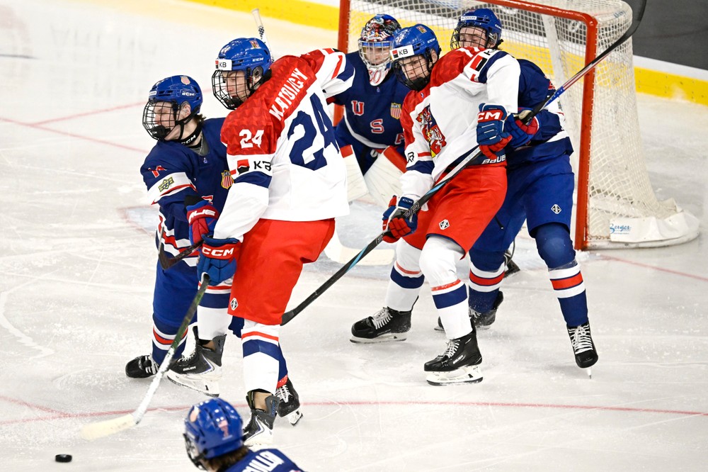 20260422_MShokej1210491000740