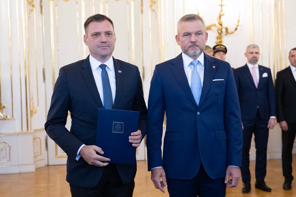 Prezident odvolal z funkcie Tomáša Tarabu, envirorezort povedie premiér