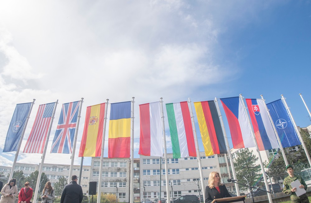 prezidentka Nato il (1)