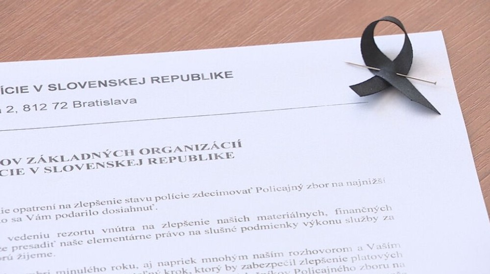 Policajti kritizujú zlé vybavenie a nízke platy (5)