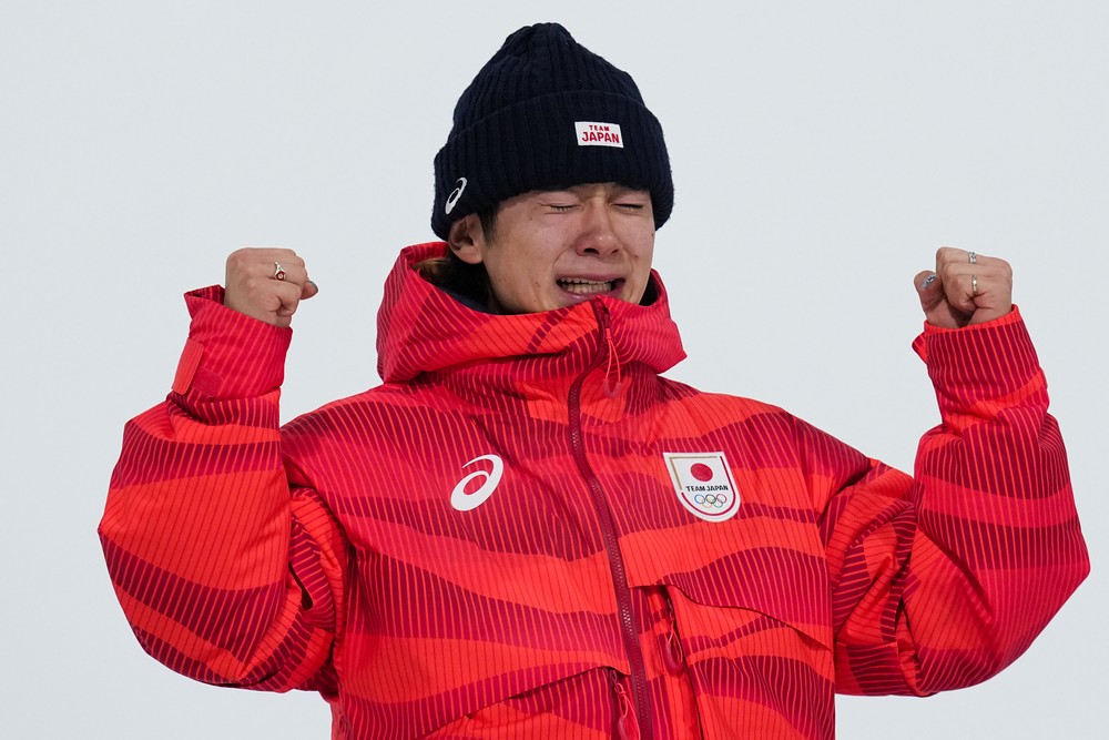 Japonský snowboardista Júto Tocuka