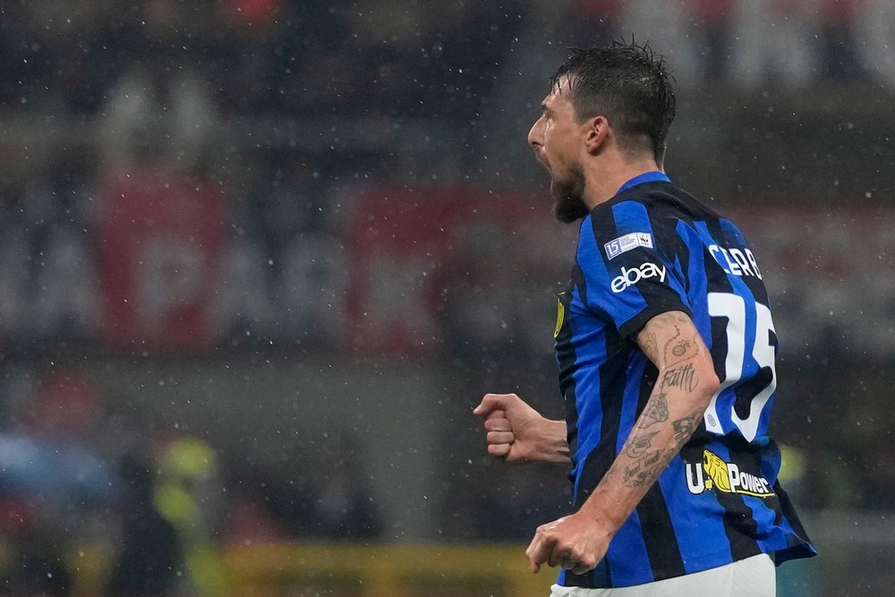 AC Miláno - Inter Miláno (2)