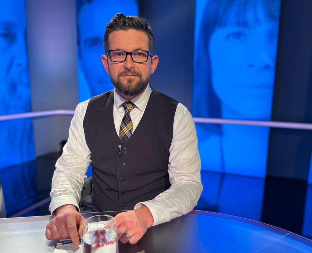 Analýzy Na hrane s Václavom Hříchom a Jozefom Lenčom